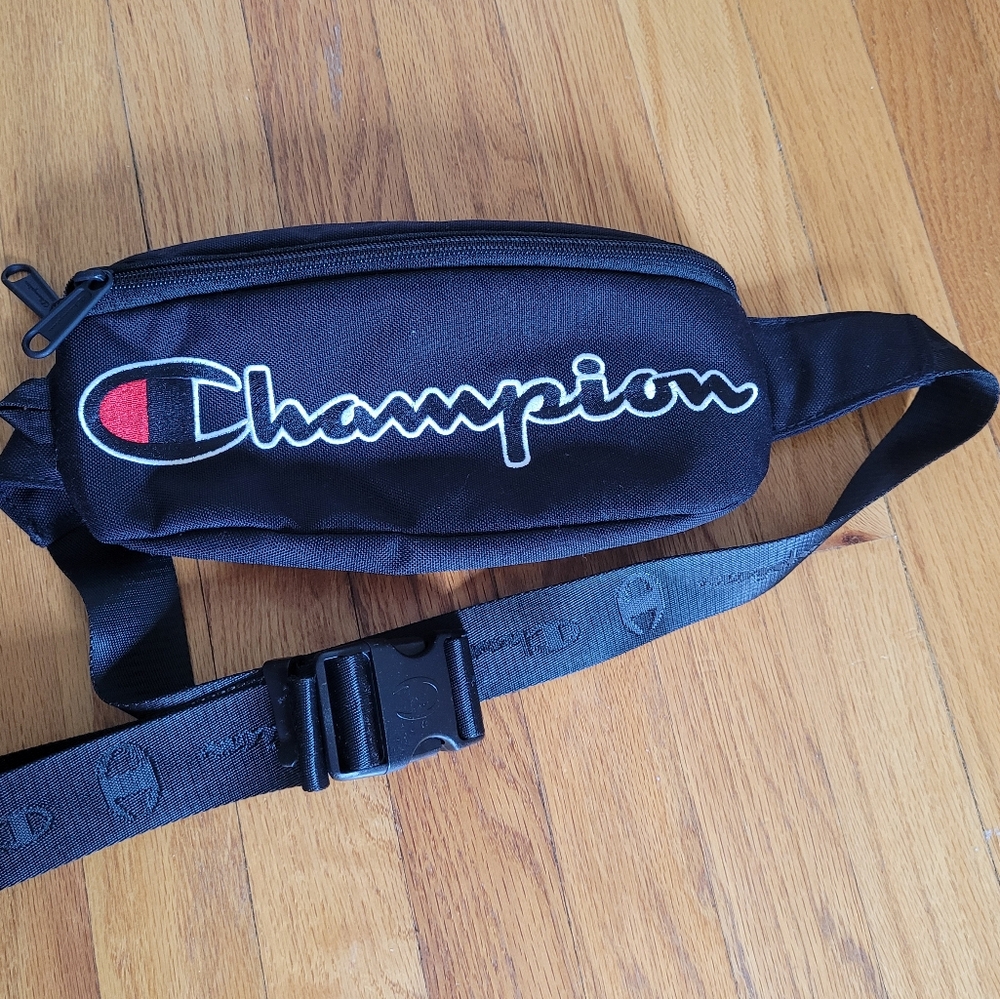 Champion Crossbody Belt Bag